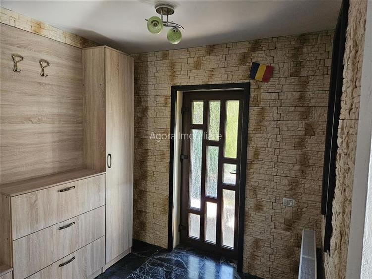 Suceava, casa deosebita in zona linistita. - 2