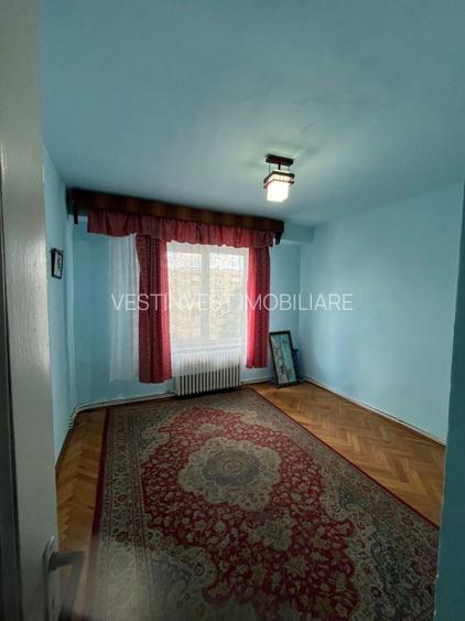 Apartament 4 camere 2 bai Central - 10