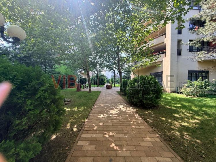 Apartament 2 camere de închiriat Central Park