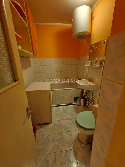 Apartament 1 Camera decomandat, etaj 3, plan 2 bld. Poitiers!