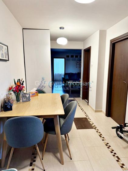 Apartament 4 camere de vânzare, Oradea, Splaiul Crișanei, 77mp utili - 3