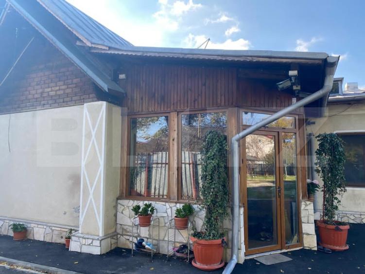Proprietate 2 case, 223 mp, teren 1.676 mp, zona Lupeni