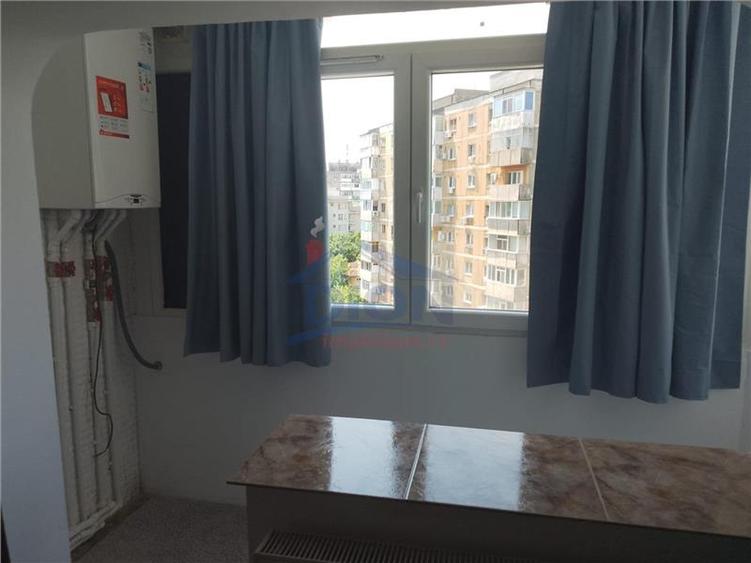 APARTAMENT SUPERB 4 CAM, TINERETULUI TIMPURI NOI