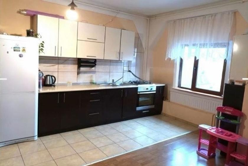 Apartament 2 camere 57mp la mansarda zona Turnisor
