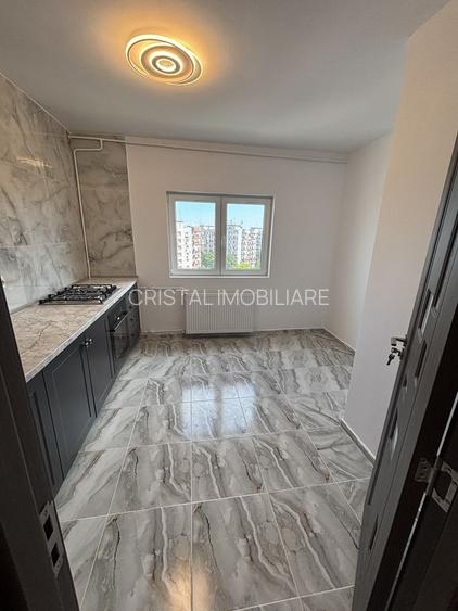 Vanzare Apartament 2 camere, 60 mp, etaj 8/8, 13 Septembrie, terasa refacuta