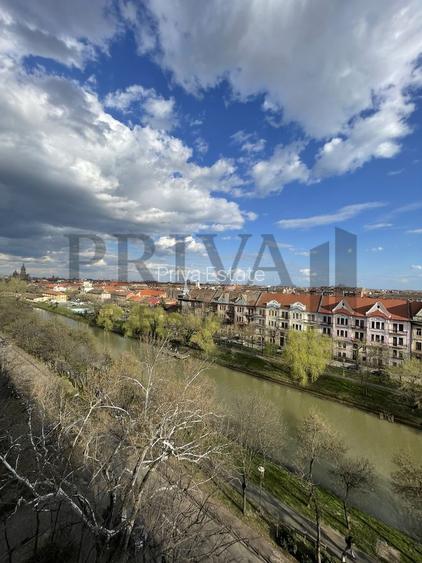 Apartament 3 camere pe malul Begai, langa Nokia, investitie