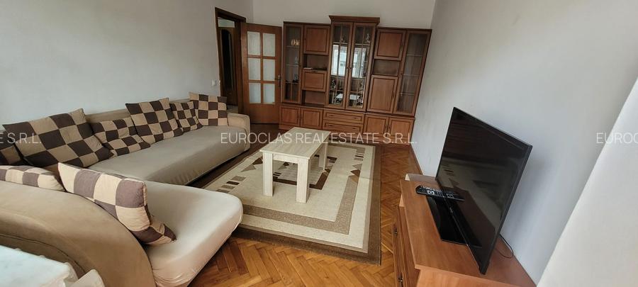 Apartament 3 camere decomandat - Dacia - 550 euro/luna (Cod E2+E7) - 2