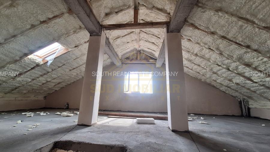 CASA P+1+M-CURTE LIBERA 130 MP-SCOLII