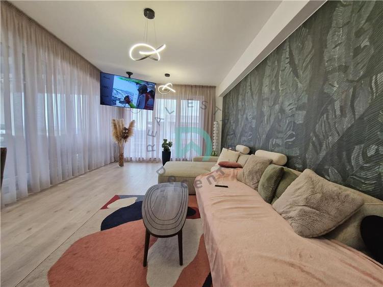 Penthouse, Qualis 2, Tractorul