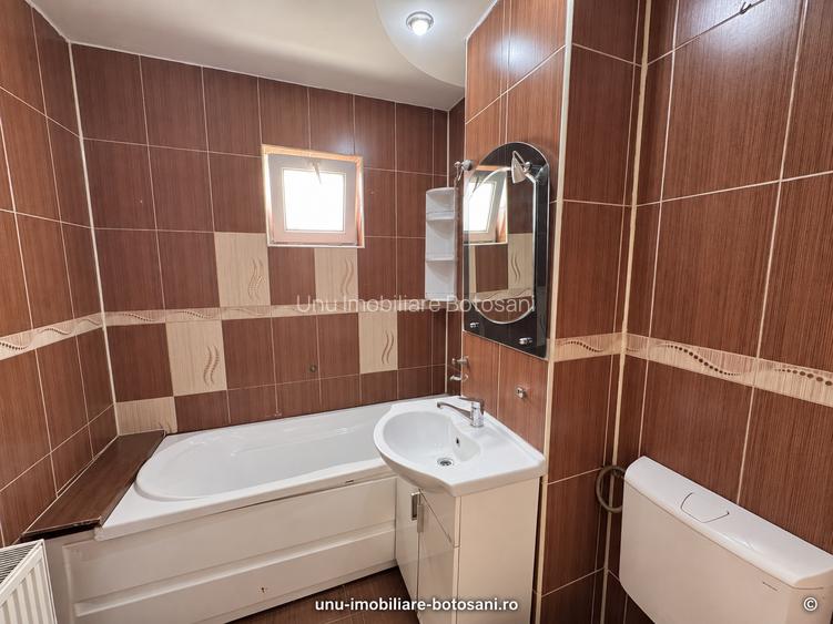 APARTAMENT 2 CAMERE DECOMANDAT -50,39 MP + BALCON 4MP-PARTER - BOXĂ ȘI PARCARE
