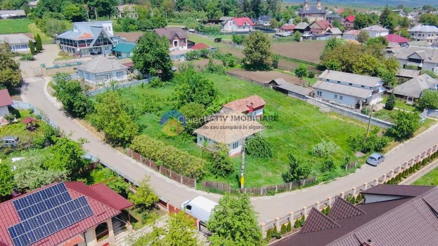 CASA cu teren intravilan  2273 mp , GRUMǍZEȘTI - 9