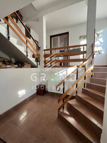 Casa 4 camere | 4 bai | 2 bucatarii | GARAJ | zona Semicentrala/Paris - 7