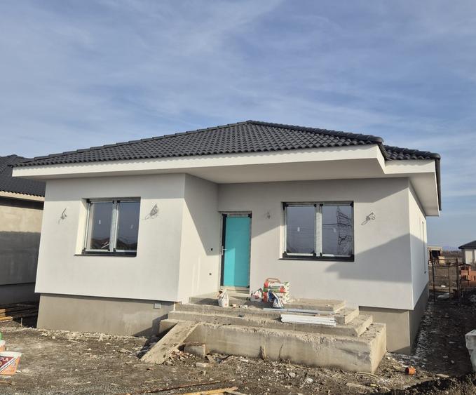 Vila NOUA individuala, 3 si 4 camere in Via Carmina, Arad, comision 0