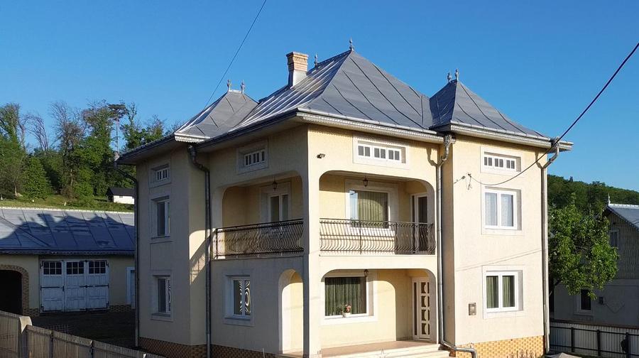 Casa Moderna! La 10 km de Suceava! De vanzare! 0727817187