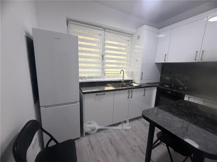 1 CAM NOU PRIMA INCHIRIERE BLD POITIERS  CONTINENTAL - 18