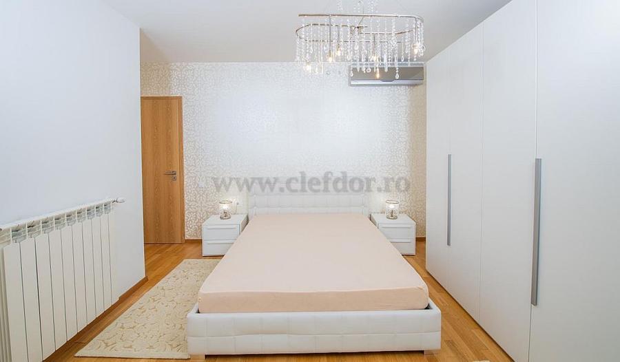Apartament cu 3 camere in Complex cu Piscina