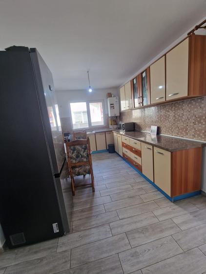 Duplex 3 camere - Bucovat - toate utilitatile - mobilata si utilata