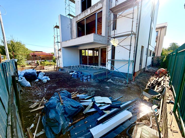 Casa deosebita situata stradal la 350m fata de Sos. Oltenitei - 30