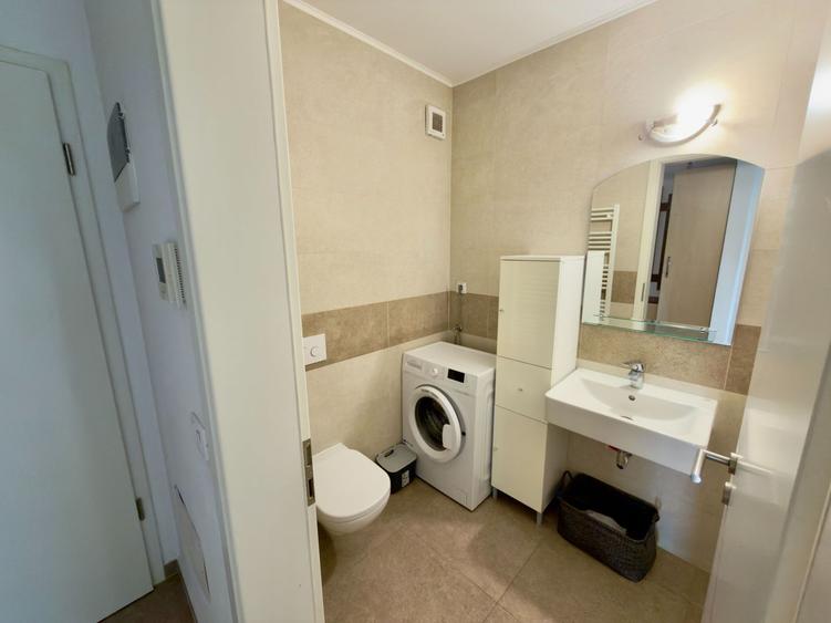 Apartament cu 2 camere de închiriat, cartier Coresi, Brașov.