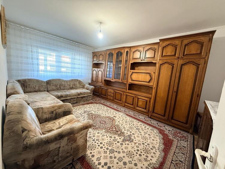 APARTAMENT CU 2 CAMERE DECOMANDAT, CENTRAL, RAPA GALBENA