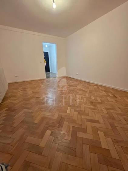 Apartament 3 camere în zona HERMES