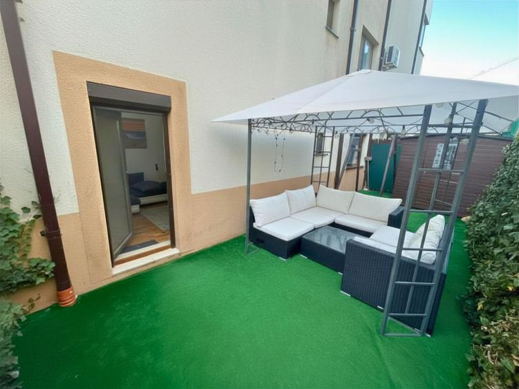 Apartament 2 camere cu curte 28mp | Aproape de plaja | Mamaia Nord