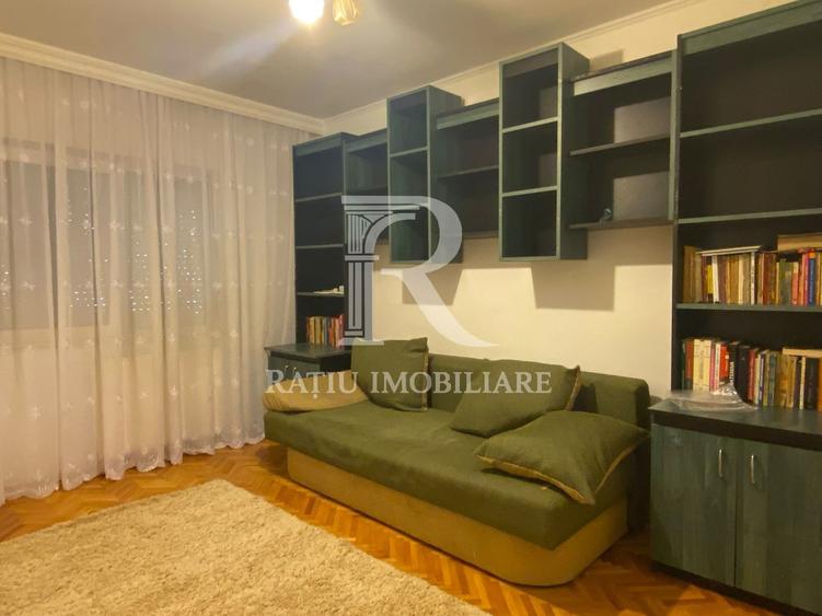 Apartament 3 camere | Bulevardul Stefan Cel Mare | Oradea