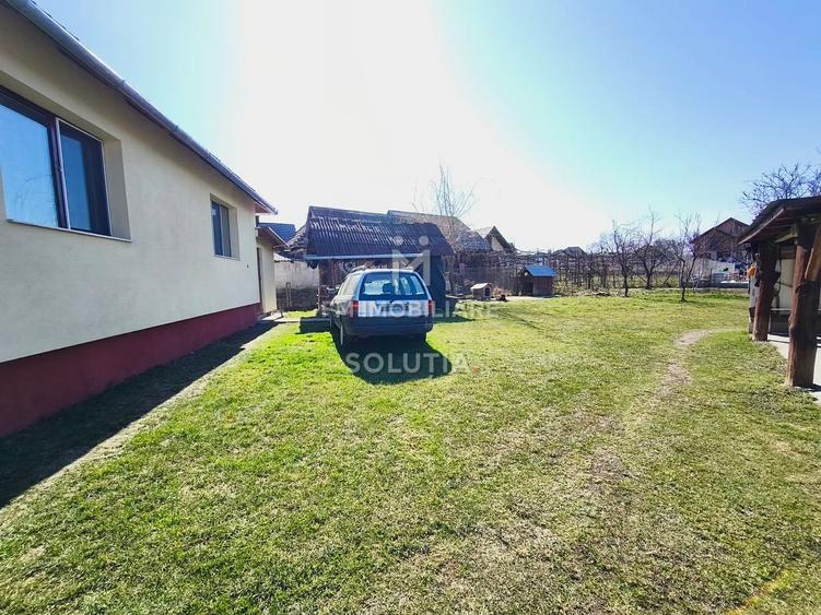 Casă de vânzare Satu Nou de Sus | 3 camere | Teren 807 mp