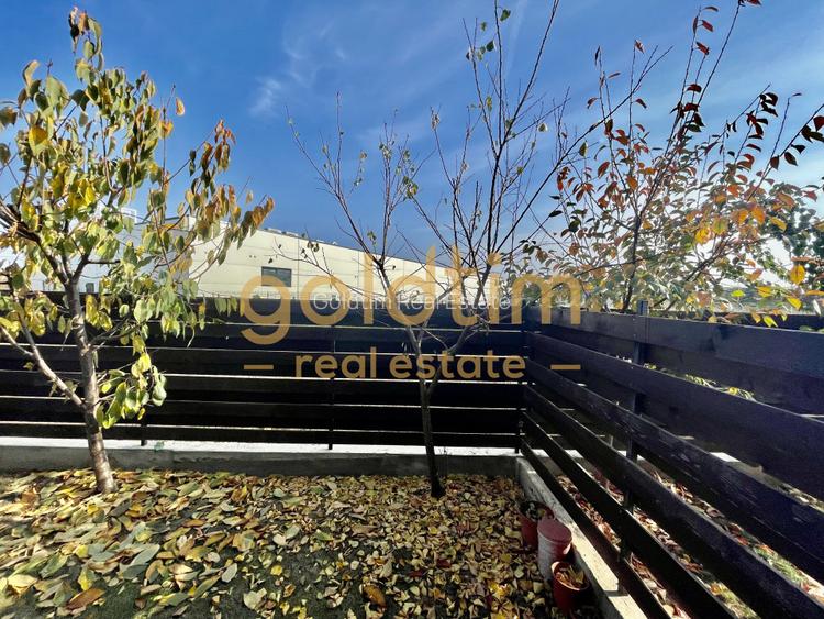 NOU/LOC DE PARCARE/ ZONA LINISTITA - 35