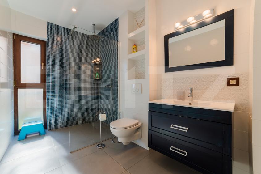 Vila de lux de inchiriat, 240 mp, 800 mp teren, zona Noua