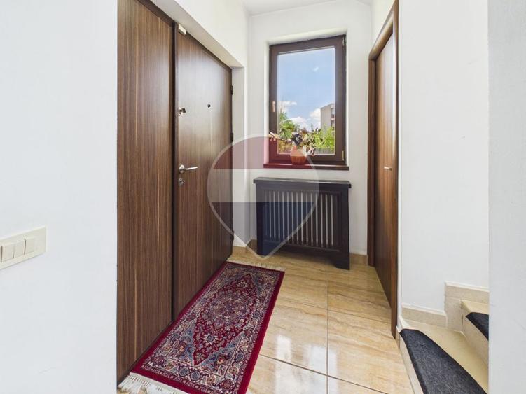 Casa / Vilă cu Subsol, P+1+M, Otopeni, 300 mp Utili, teren 600 mp