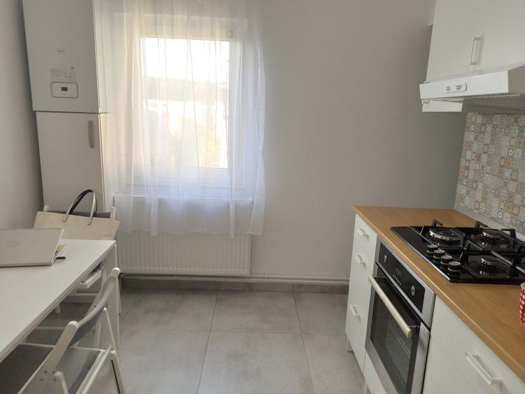 2 camere, Gavana 3 (Q-uri), renovat / totul nou / mobilat, centrala