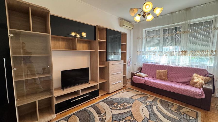 Apartament cu 3 camere de închiriat, str. Șelimbărului-AP1560