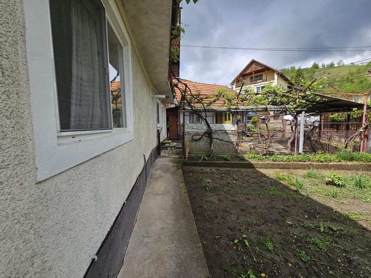 Casa Deva, strada Calugareni