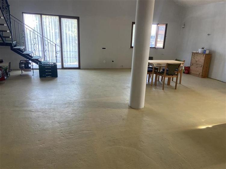 Casa de vanzare in Golesti , parter+etaj + mansarda , suprafata casa 383 mp, pos