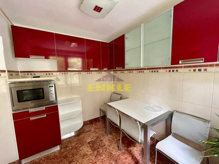 Apartament 3 camere ultracentral, str.Marchian - 11
