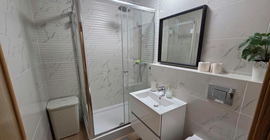 Sebastian | 3 camere | Modern