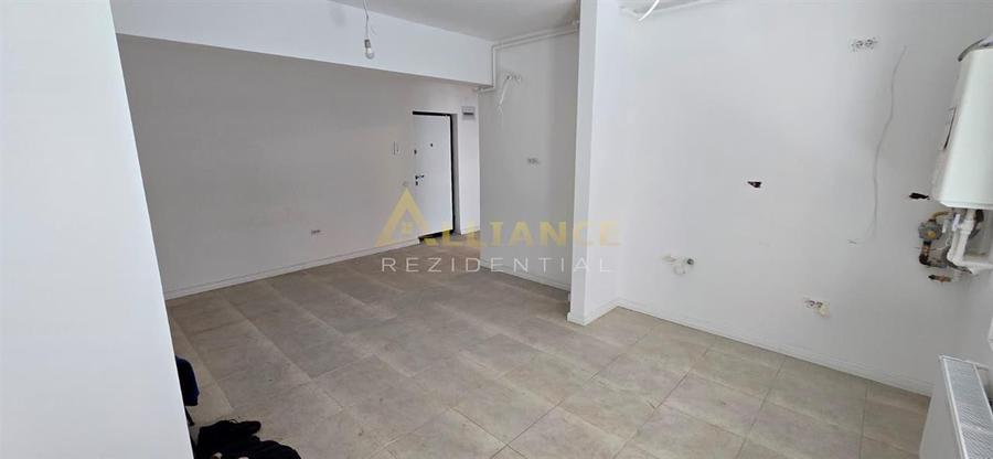 Berceni-Apartament 2 Camere Tip Studio-Gata de Mutare