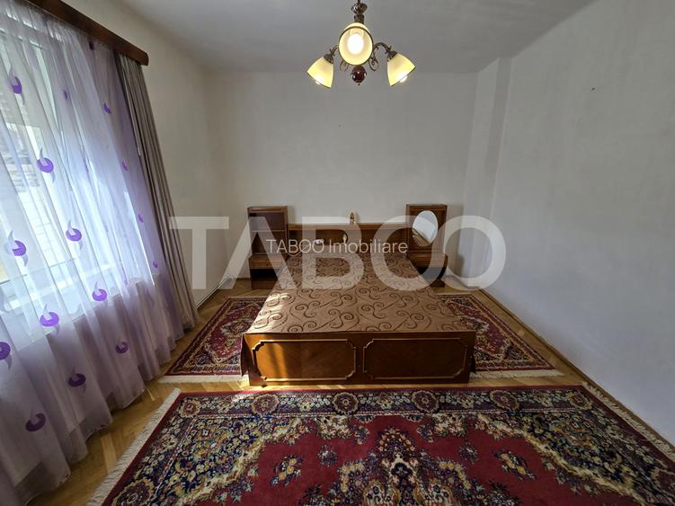 Casa individuala de vanzare cu teren 237 mp garaj in zona Lupeni Sibiu - 17