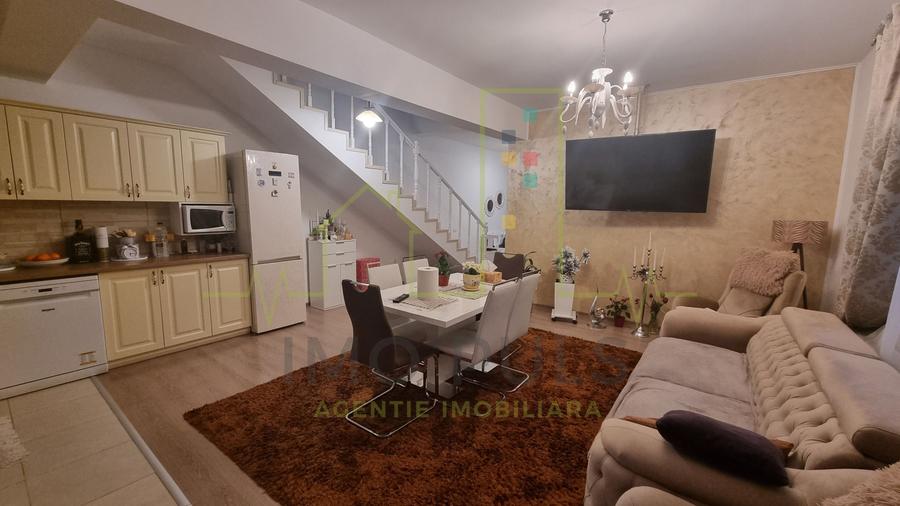 4 Camere. Mobilat si utilat. Drum asfaltat.
