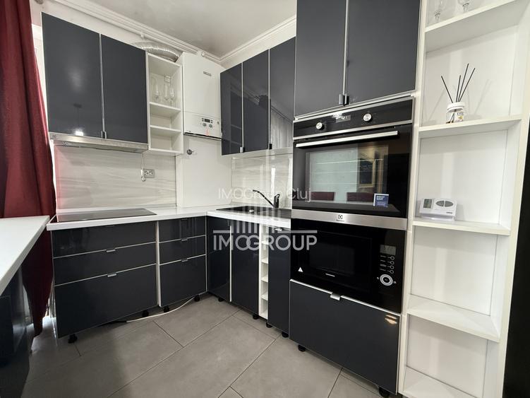 Apartament cu 2 camere | 2 Parcări | Terasă | Zona străzii Decebal - 8