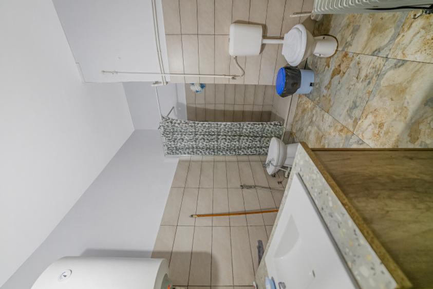 4 camere*Parter/2*Vila interbelică*Curte comună*120 mp utili*C. Dona 5