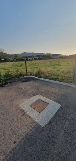 5200 sau 2600 mp teren vanzare,direct proprietar, parcelabil, apropiere Arinis
