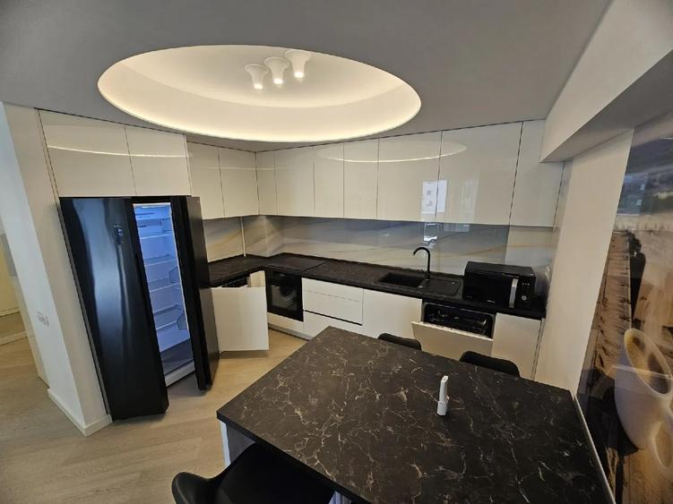 Proprietar Direct - ofer factura catre firme. Apartament 3 camere Cortina Nord