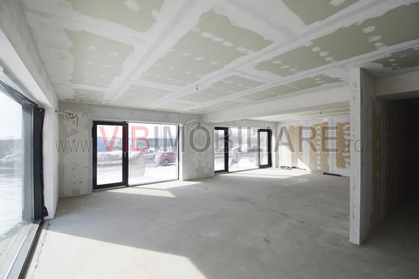 Spatiu comercial stradal, apropiere metrou Straulesti
