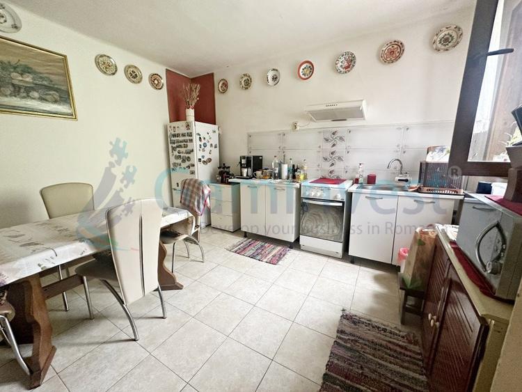 Casa singur in curte de vanzare, 2 minute de Sirul Canonicilor, Oradea