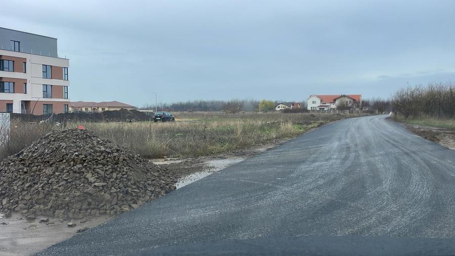 Vand parcele pentru locuinte colective în zona Torontalului, P+2E+Er!