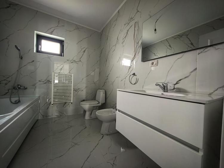 Casă individuală 3 camere 2 bai 313 mp teren Lunca Cetațuii