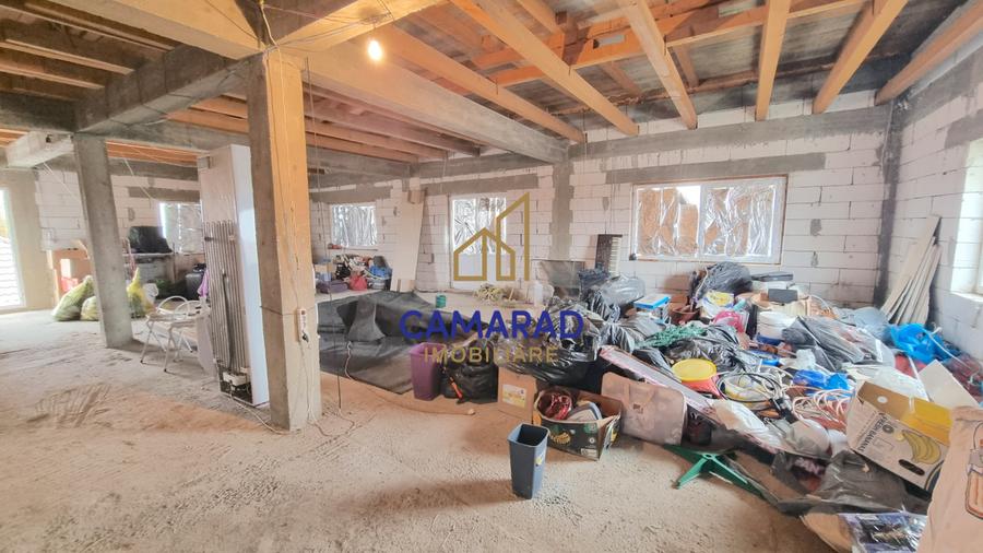 Spațiu comercial de vânzare în Tămădău Mare, jud. Călărași – Strada Principală