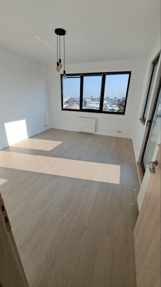 Dorobanti (metrou),apartament  de vanzare cu 4 camere, terase, 2 lifturi